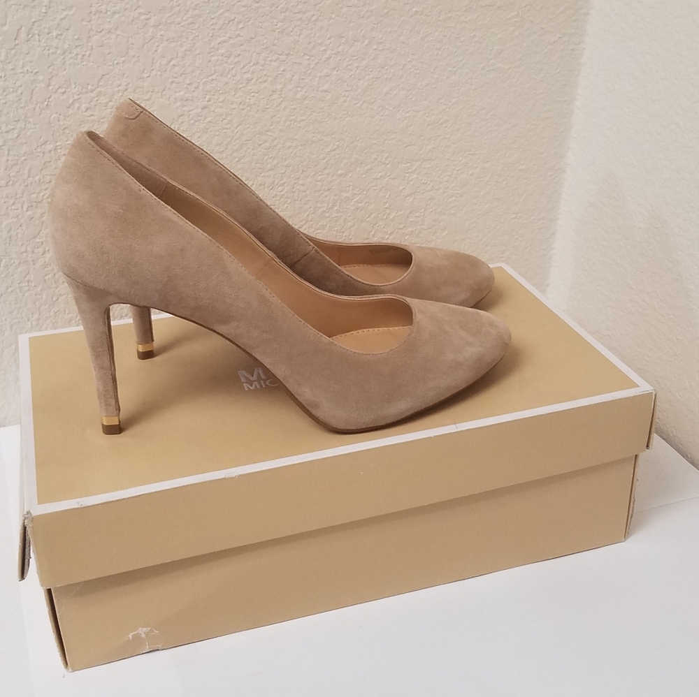 Pumps, Heels